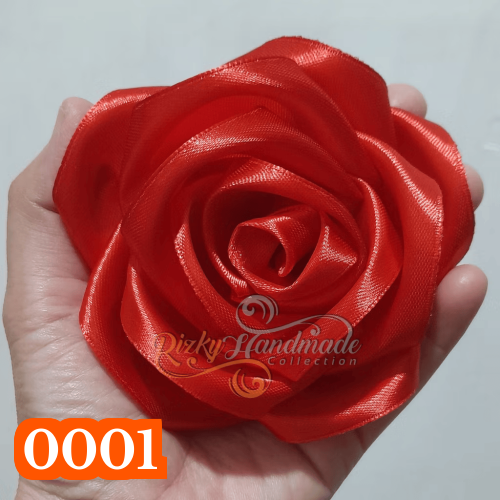 Bunga Mawar Dari Pita Satin Tanpa Tangkai
