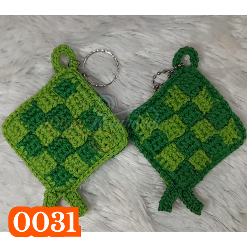angpao rajut ketupat, ganci rajut ketupat, souvenir rajut ketupat
